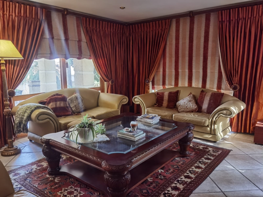 3 Bedroom Property for Sale in Kosmos Ridge North West
